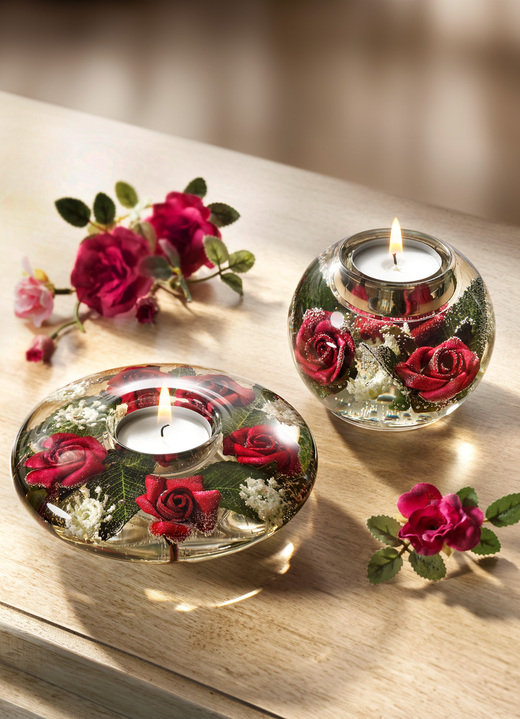 - Teelichthalter aus mundgeblasenem Glas, in Farbe ROT-GRÜN, in Ausführung Teelichthalter 