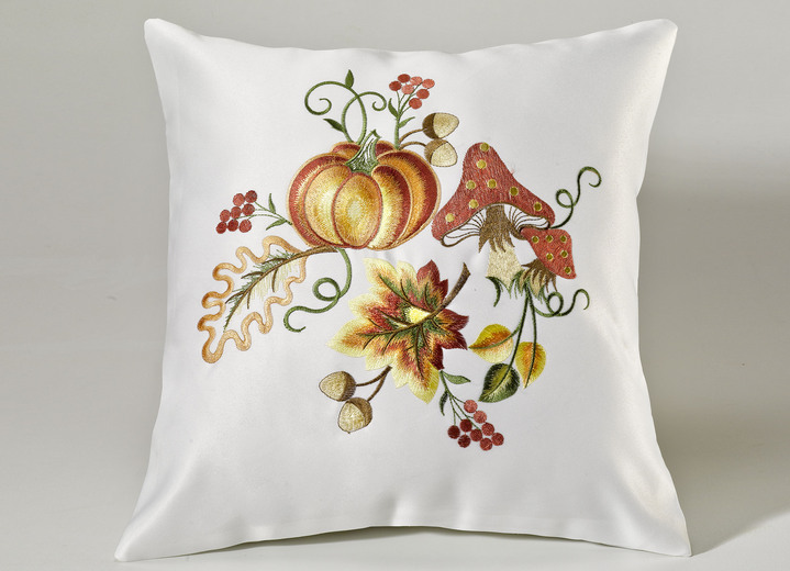 Herbstimpressionen - Tisch- und Raumdekoration mit herbstlichen Motiven, in Größe 101 (Deckchen, 35x 50 cm) bis 404 (Kissenbezug, 40x 40 cm), in Farbe SEKT-BUNT Ansicht 1