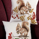 Kissenbezüge - Kissenbezüge mit Eichhörnchen-Motiven, in Farbe BUNT, in Ausführung Eichhörnchen mit Zapfen – Farbe BUNT – Ansicht 2