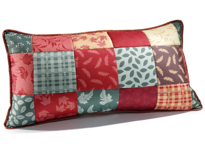 Tagesdecken - Tagesdecke und Kissenbezüge in Patchwork-Optik, in Größe 873 (für Einzelbett, 140x210 cm) bis 926 (Kissenbezug, 80x 80 cm), in Farbe ROT-GRÜN Ansicht 6