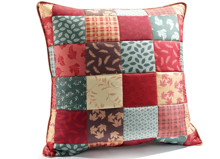 Tagesdecken - Tagesdecke und Kissenbezüge in Patchwork-Optik, in Größe 873 (für Einzelbett, 140x210 cm) bis 926 (Kissenbezug, 80x 80 cm), in Farbe ROT-GRÜN Ansicht 7