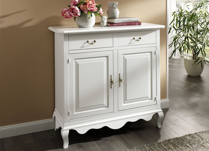 - Hochwertige Möbelserie mit Metallgriffen, in Farbe WEISS, in Ausführung Schubladenkommode mit 3 Schubladen Ansicht 5