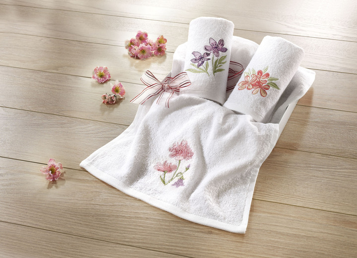 Handtücher - Frottier-Geschenkbox mit floralen Blumenmotiven, 3-teilig, in Farbe WEIß