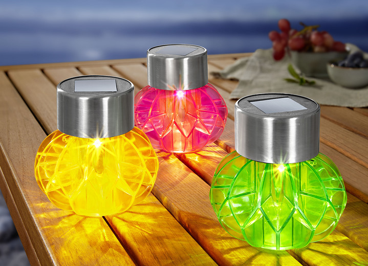 Garten - Farbenfrohe Solarleuchten aus wetterfestem Kunststoff, 3er-Set, in Farbe BUNT Ansicht 2