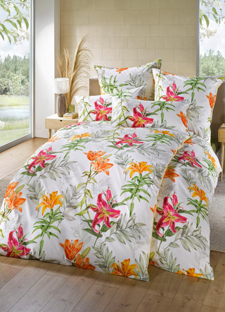 Bettwäschegarnituren - Digitalbedruckte Bettwäsche-Garnitur, in Größe 111 (40x80 cm + 135x200 cm) bis 115 (80x80 cm + 155x220 cm), in Farbe MULTICOLOR