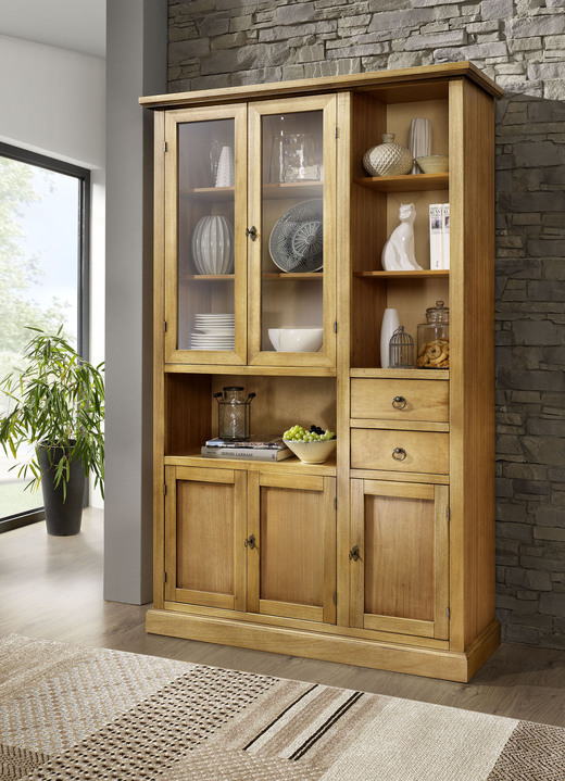 Vitrinen & Highboards -  Möbelserie aus teilmassivem Holz, in Farbe NATUR, in Ausführung TV-Kommode Ansicht 1
