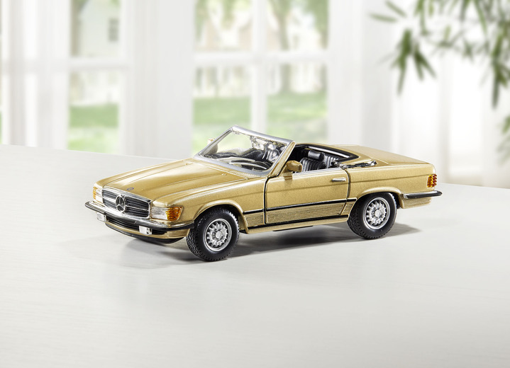 Sammlermodelle - Bburago Mercedes 450SL Cabrio, in Farbe GOLDMETALLIC