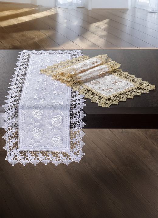 Tischdecken - Tisch- und Raumdekoration mit Macramé-Spitzenbordüre, in Größe 101 (Läufer, 40x 90 cm) bis 404 (Kissenbezug, 40x 40 cm), in Farbe BEIGE Ansicht 1