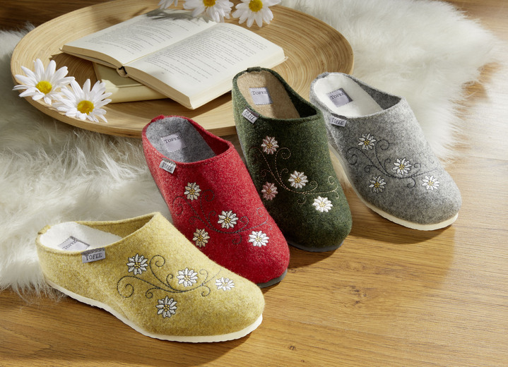 Hausschuhe - Hausschuh mit Obermaterial und Futter aus Wollfilz, in Größe 036 bis 042, in Farbe OCKER Ansicht 2