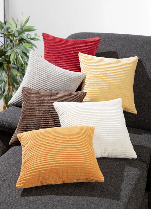 Kissenbezüge - Weicher Kissenbezug mit Reißverschuss, in Größe 105 (40x40 cm) bis 110 (50x50 cm), in Farbe CREME Ansicht 1