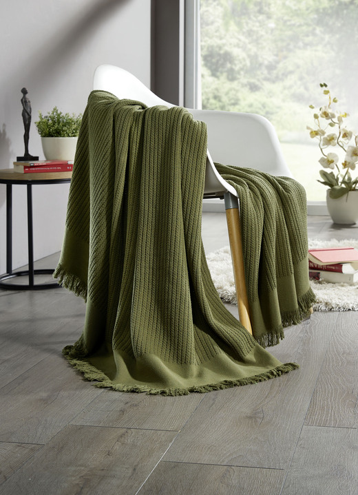 Decken - Wohndecke und Kissenbezug in toller Strickoptik, in Größe 215 (Wohndecke, 150x200 cm) bis 905 (Kissenbezug, 40x 40 cm), in Farbe GOLD Ansicht 4