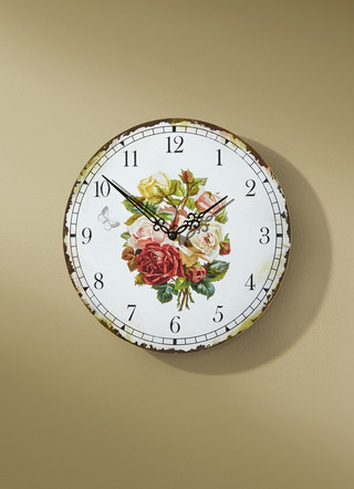 Wanduhr mit romantischem Rosen-Motiv