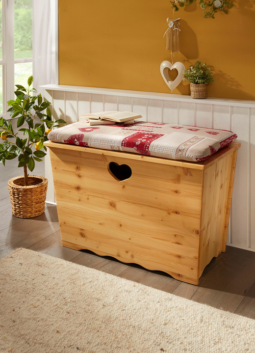 Inspirationen - Teilmassive Truhe mit Herzausschnitt, in Farbe NATUR Ansicht 2