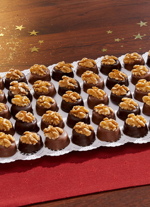 Weihnachtsleckereien - Edel-Walnusspralinen mit Marzipan, in Farbe BRAUN, in Ausführung Inhalt: 250 g Ansicht 1