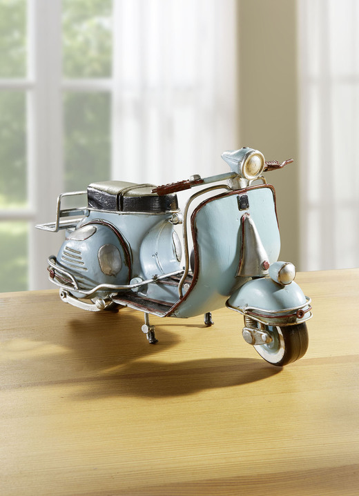 Sammlermodelle - Handbemalter Vespa-Roller aus Blech, in Farbe HELLBLAU