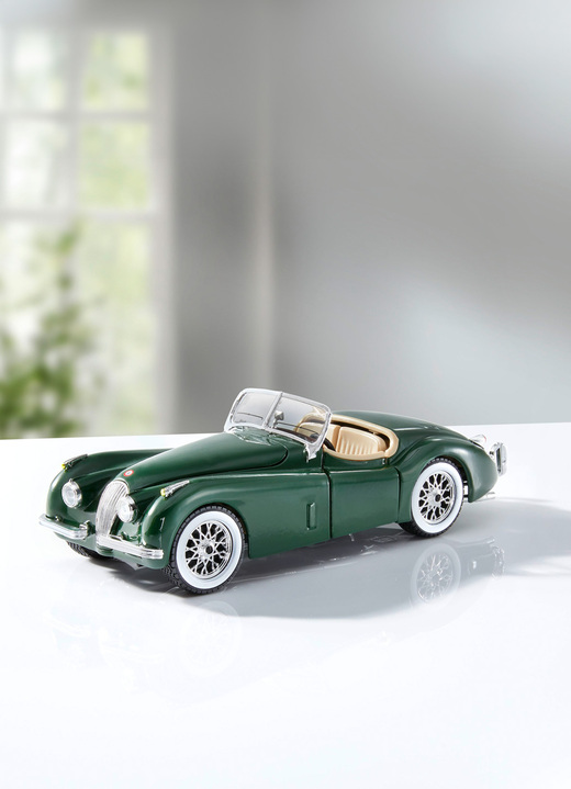 Sammlermodelle - Eleganter Roadster, in Farbe DUNKELGRÜN