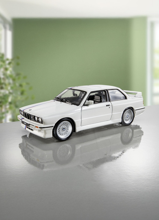 Sammlermodelle - BMW M3 von 1988, in Farbe WEISS
