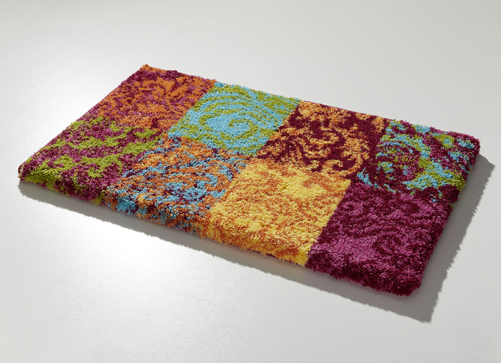 Badgarnituren - Badgarnitur von Grund mit weichem Flor, in Größe 100 (Vorleger halbrund, 50x 80 cm) bis 112 (WC-Deckelbezug, 47x 50 cm), in Farbe MULTICOLOR Ansicht 3
