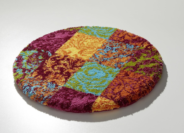 Badgarnituren - Badgarnitur von Grund mit weichem Flor, in Größe 100 (Vorleger halbrund, 50x 80 cm) bis 112 (WC-Deckelbezug, 47x 50 cm), in Farbe MULTICOLOR Ansicht 4