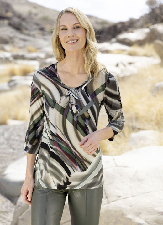 Shirts - Shirt mit farbbrillantem Allover-Druck Ansicht 2 Shirts - Shirt mit farbbrillantem Allover-Druck, in Größe 038 bis 052, in Farbe OLIV-GRAU-SAND Ansicht 2