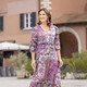 Freizeitkleider - Kleid mit tollem Dessin – Farbe ROSÉ-AUBERGINE-MARINE-BUNT – Ansicht 1 Freizeitkleider - Kleid mit tollem Dessin, in Größe 036 bis 048, in Farbe ROSÉ-AUBERGINE-MARINE-BUNT – Farbe ROSÉ-AUBERGINE-MARINE-BUNT – Ansicht 1