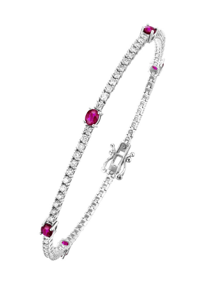 Hochwertiges Armband aus Wei&szlig;gold 