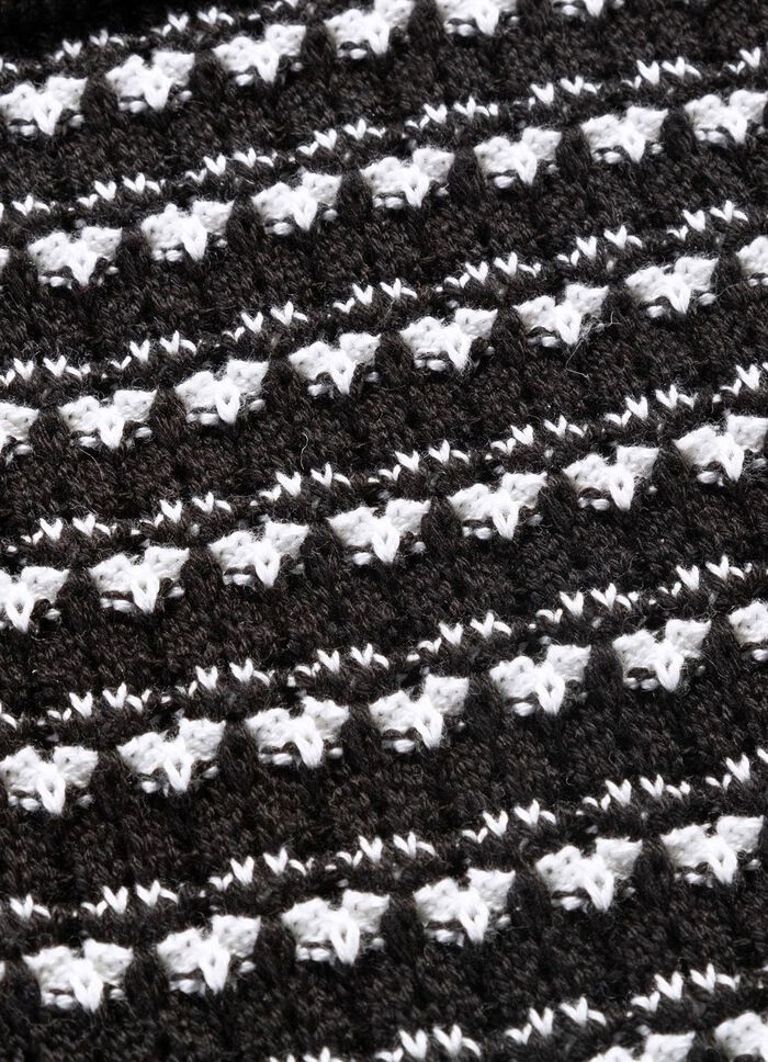 Strickjacke mit aufwendigem Strukturmix 