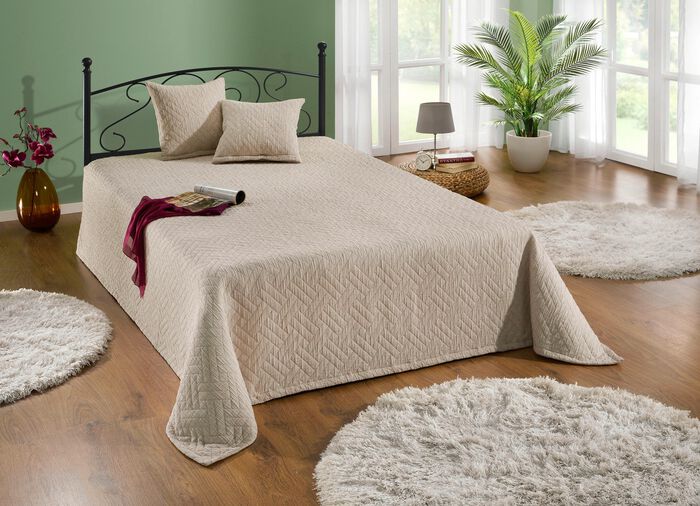 Traumhafte Tagesdecke BEIGE
