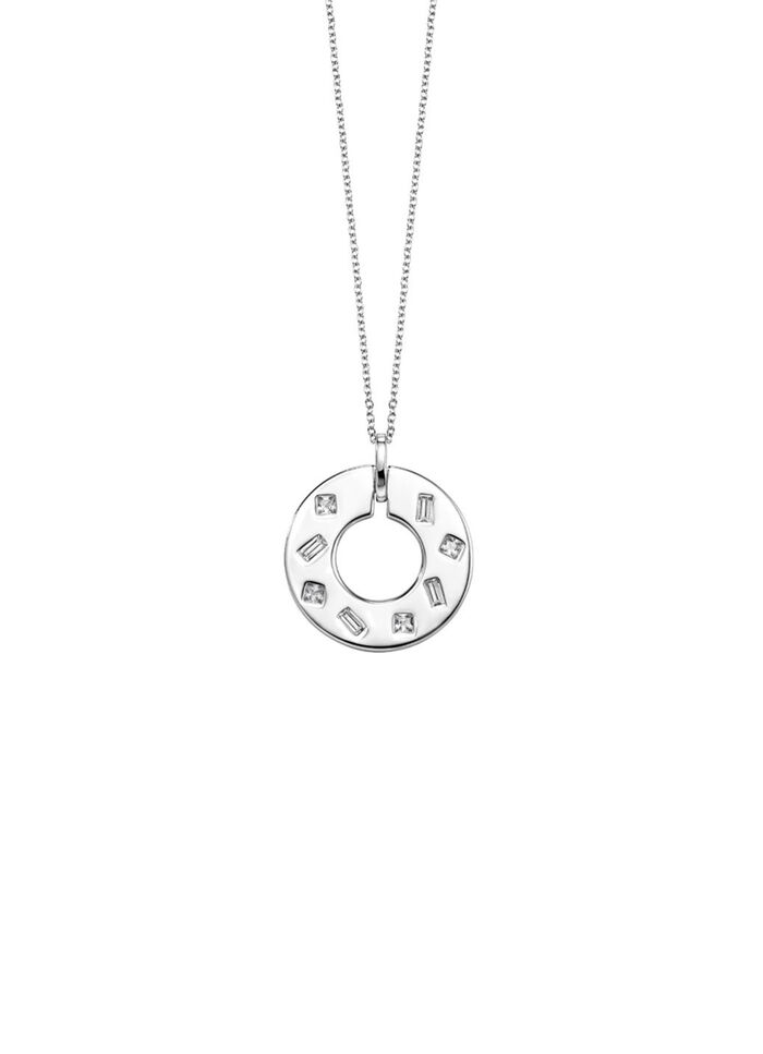 Zeitlos schöner Anhänger mit funkelnden synth. Zirkonia!  