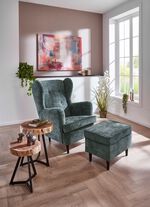 Ohrenbackensessel mit Hocker 