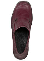 ELENA EDEN Slipper aus teilweise krokogepr&auml;gtem, schattiertem Nappaleder BURGUND