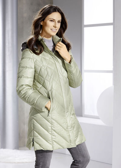 Daunen-Kurzmantel mit abnehmbarer Kapuze 