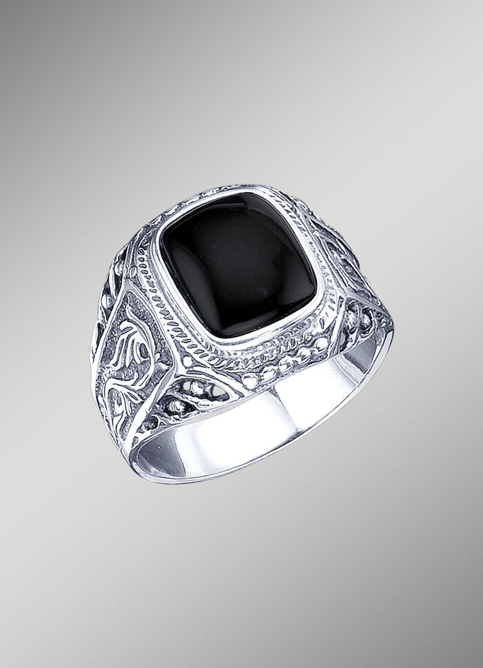 In massiver Ausführung: stilvoller Herrenring mit echt Onyx 
