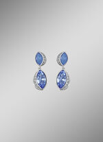 Blauer Glanz – Strahlende Ohrstecker mit Swarovski-Kristalle 