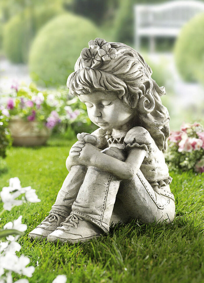 Figur Sarah Kay aus Kunststein ANTIK