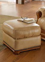 Italienische Polsterm&ouml;bel mit Bezug aus echtem Leder 