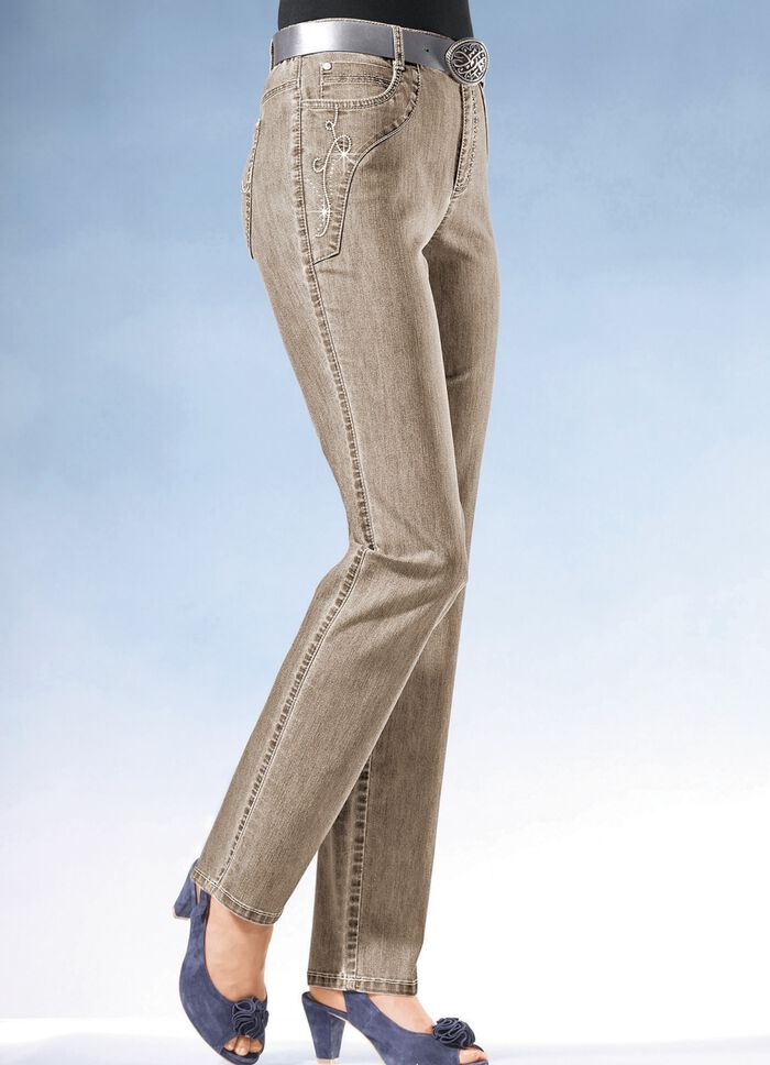 Jeans mit weiterem Bundumfang SAND