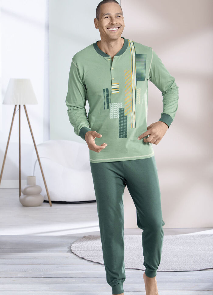 Schlafanzug mit Knopfleiste und Bündchenabschlüssen 