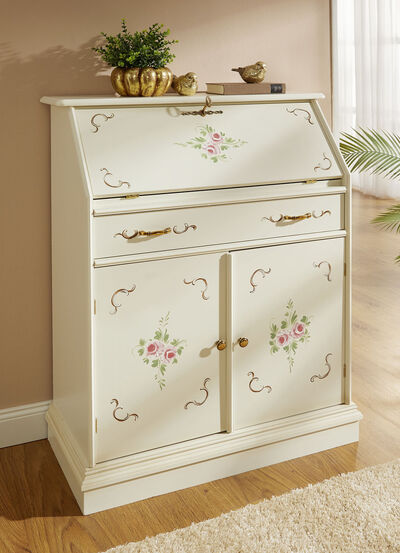 Teilmassive Möbelserie mit Echtholzfurnier 