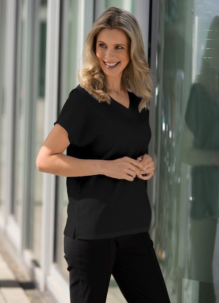 Shirt mit Seitenschlitzen in 2 Farben 