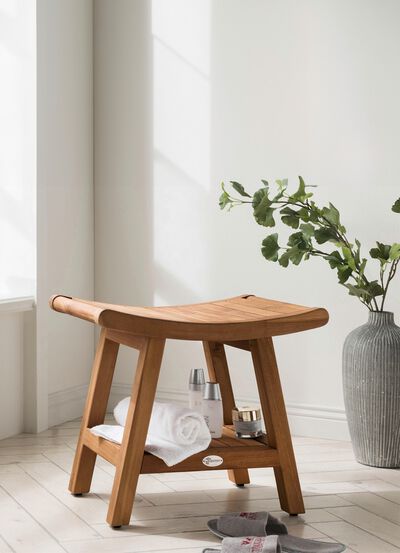 Badhocker aus robustem, massivem Teakholz 