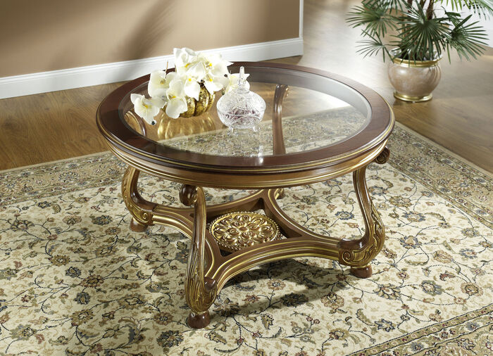 Couchtisch mit aufwendigen Schnitzereien 