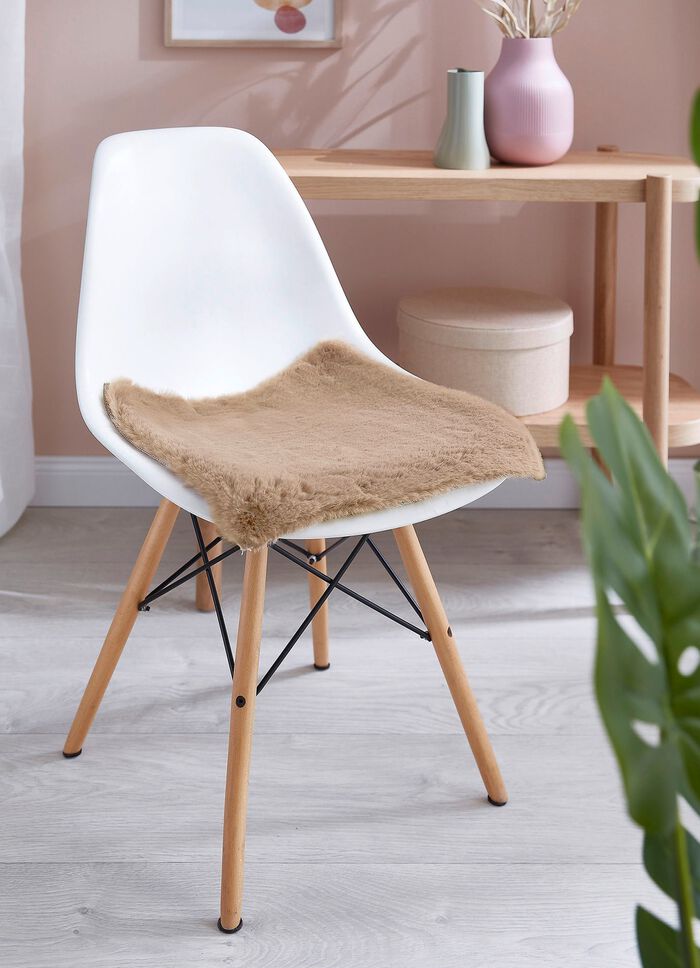 Kuschelige Wohnaccessoire TAUPE