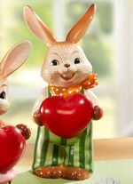 Goebel Hase aus hochwertigem Feinsteingut BUNT