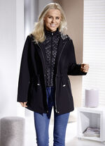 Jacke mit fester Kapuze 