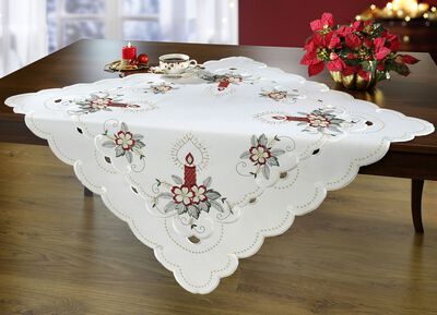 Weihnachtliche Tisch- und Raumdekoration 