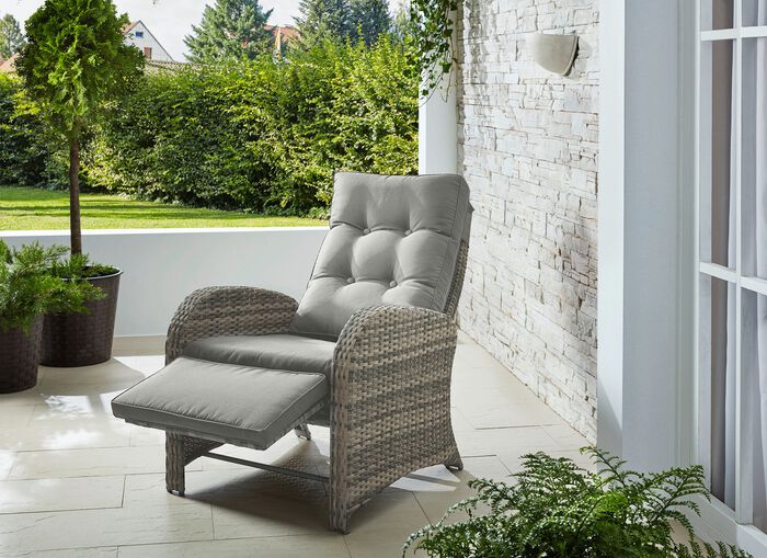 Gro&szlig;z&uuml;giger Komfort-Sessel mit passendem Sitzkissen 