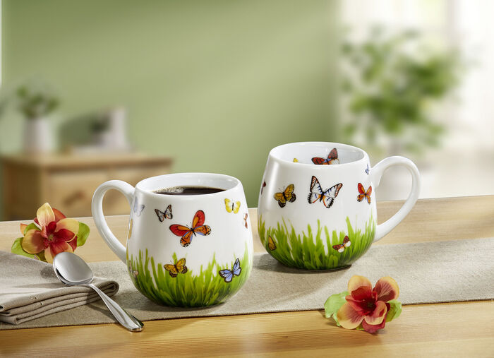 Henkelbecher aus hochwertigem Porzellan 