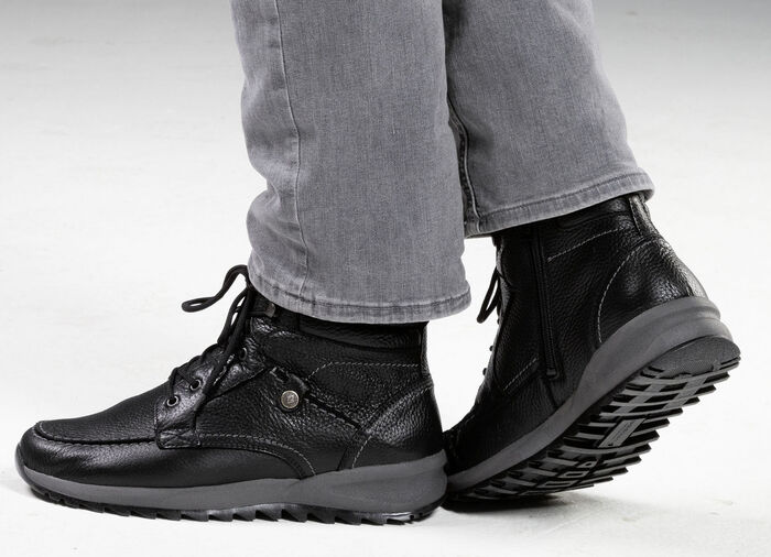 Waldläufer Schnür-Boot aus Hirsch-Nappaleder SCHWARZ