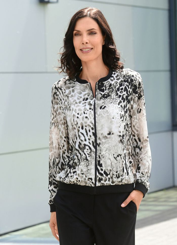 Blusenjacke mit schwarzem Rippenstrick 